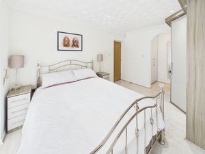 Photo 21- click for photo gallery